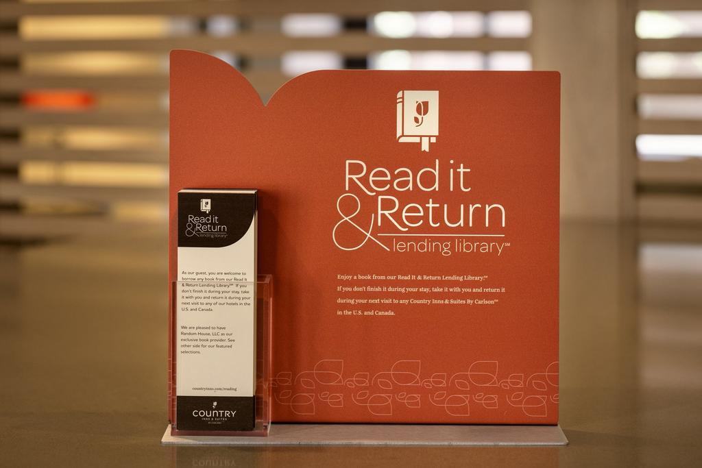 Country & By Radisson, Grinnell, Ia Hotel 3*